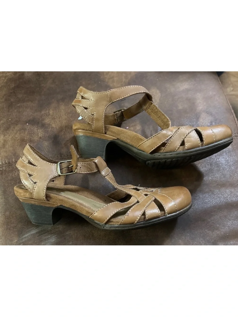 Rockport Women's Brown Leather Upper T-Strap Heels Size 9